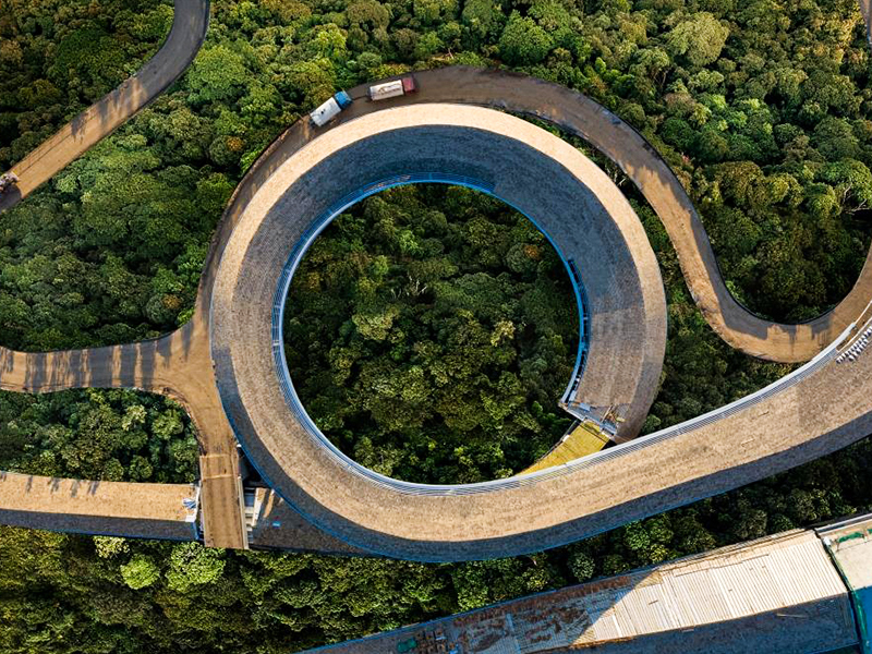 Trä solskydd och tillhörande arbeten för Peking vinter-OS Luge Center